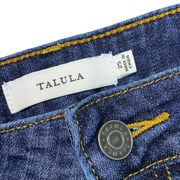 TALULA for ARITZIA | sz 25 Women's Dark Wash Low Rise Denim Cut Off Jean Shorts - Picture 2 of 3